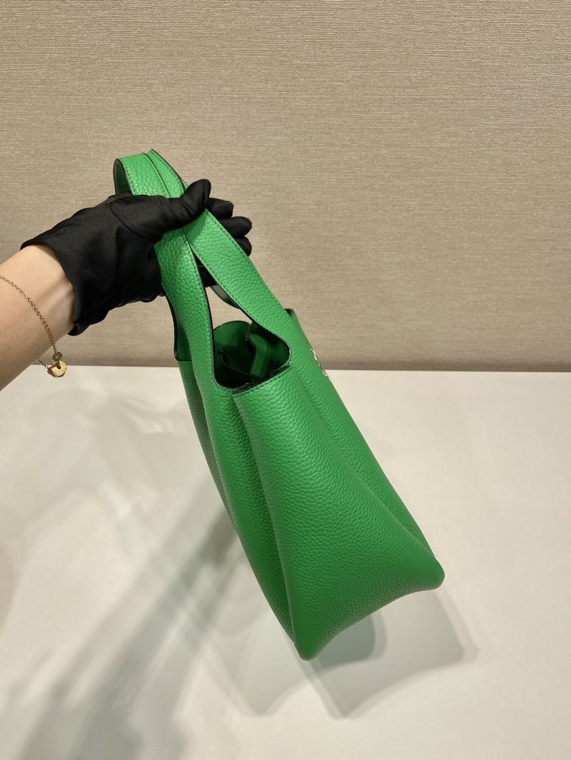 Pra*a bucket bags